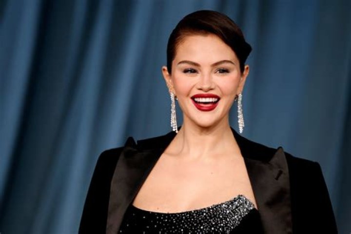 Unraveling The Truth About Selena Gomez's Pregnancy